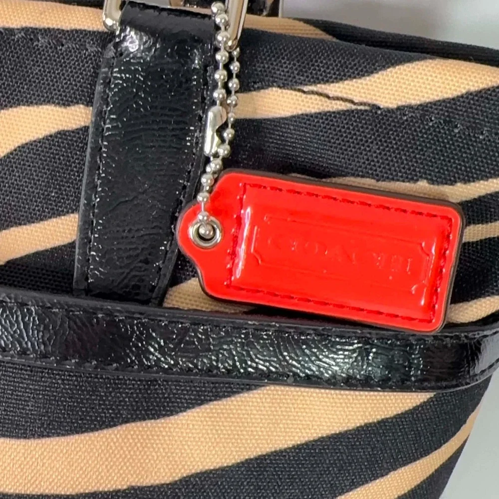 Coach F23283 Signature Stripe Zebra Print Tote Black Tan Patent Shoulder Bag Y2K